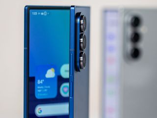 thumbnail - Galaxy Z Fold